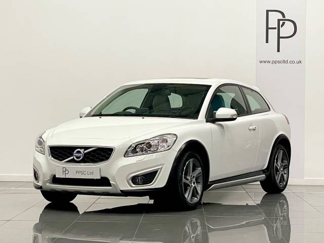 Volvo C30 2.0 D3 [150] SE Lux 3dr Geartronic Hatchback Diesel White