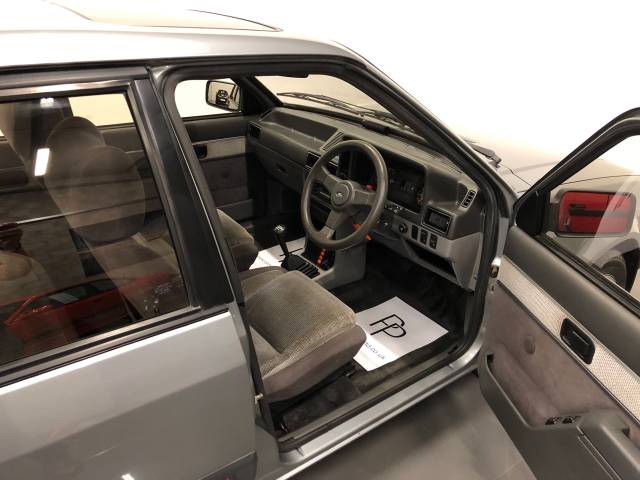 1984 Ford Orion 1.6 Orion Ghia i