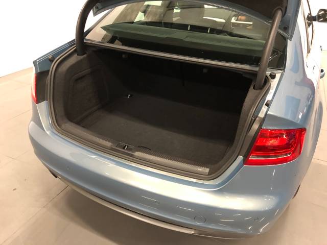 2009 Audi A4 1.8T FSI S Line 4dr