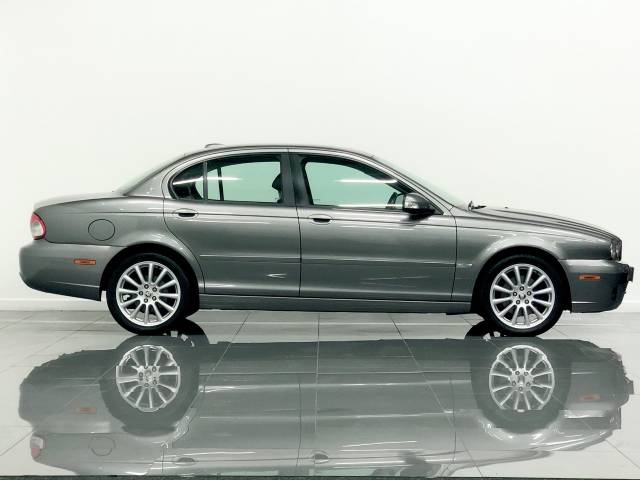 2008 Jaguar X-Type 2.2d S 2009 4dr Auto DPF