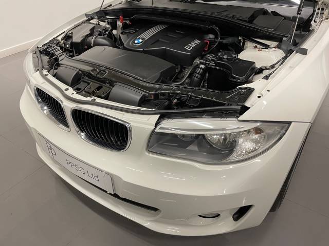 2011 BMW 1 Series 2.0 118d Sport 2dr Convertible