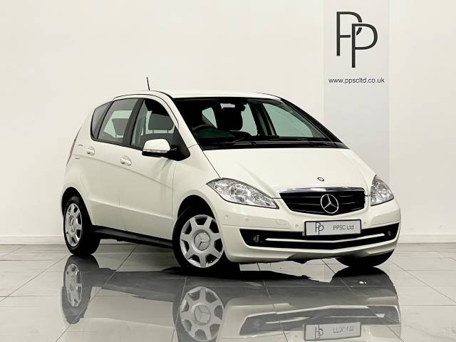Mercedes-Benz A Class 1.5 A160 Classic SE 5dr CVT Auto Hatchback Petrol White