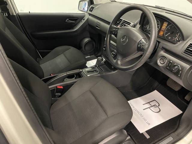 2011 Mercedes-Benz A Class 1.5 A160 Classic SE 5dr CVT Auto