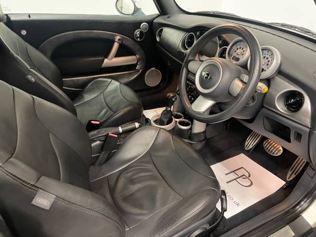2006 Mini Convertible 1.6 Cooper S 2dr Auto [Chili Pack]