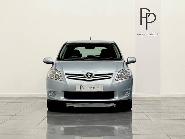 2012 Toyota Auris 1.6 V-Matic Colour Collection 5dr