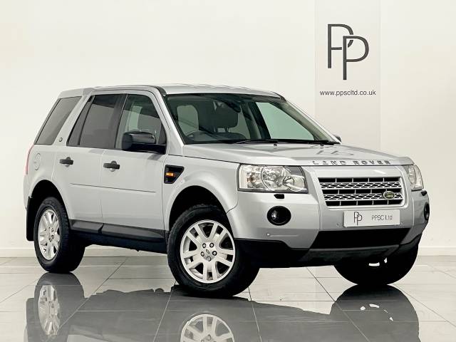 Land Rover Freelander 2.2 Td4 XS 5dr Auto Estate Diesel Metallic Silver