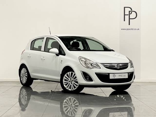 Vauxhall Corsa 1.2 Excite 5dr [AC] Hatchback Petrol White