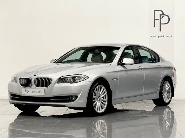2011 BMW 5 Series 3.0 528i SE 4dr Step Auto