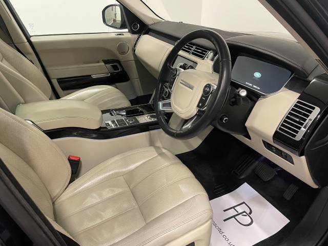 2015 Land Rover Range Rover 4.4 SDV8 Vogue SE 4dr Auto