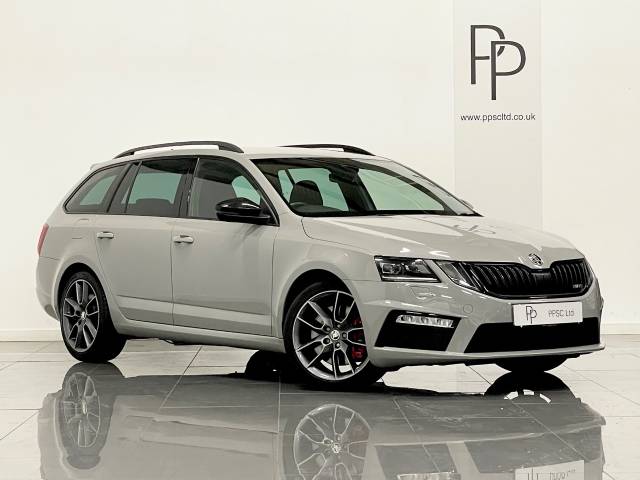 Skoda Octavia 2.0 TSI 245 vRS 5dr [Black Pack] Estate Petrol Grey