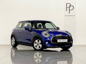 MINI HATCHBACK 2018 (18) at Phil Presswood Specialist Cars Brigg