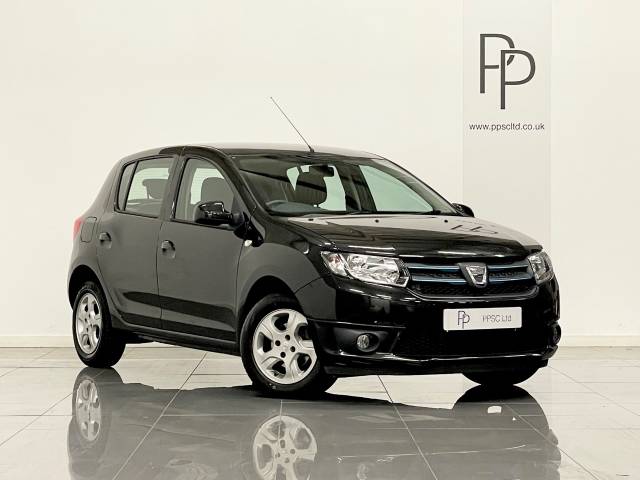 Dacia Sandero 0.9 TCe Laureate 5dr [Start Stop] Hatchback Petrol Black