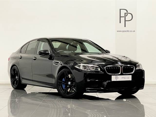 BMW M5 4.4 M5 4dr DCT Saloon Petrol Black