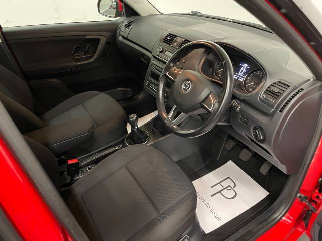 2014 Skoda Fabia 1.2 TSI 105 Elegance 5dr