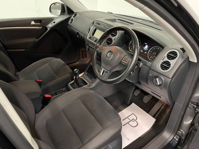 2015 Volkswagen Tiguan 2.0 TDi BlueMotion Tech Match 5dr [2WD]