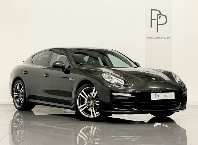 Porsche Panamera 3.0 V6 Diesel 4dr Tiptronic S Hatchback Diesel Grey