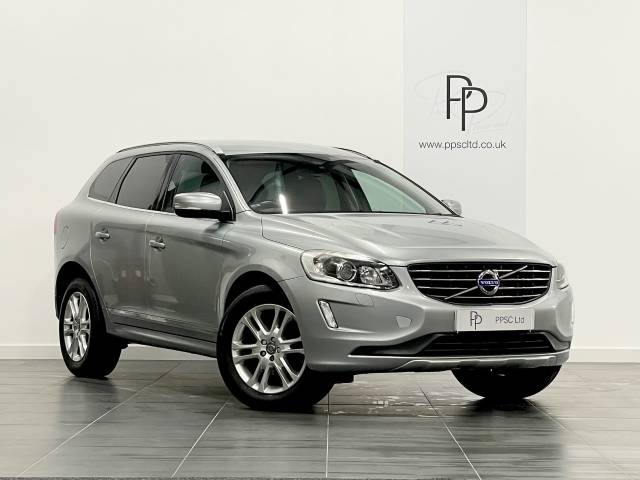 Volvo XC60 2.4 D5 [220] SE Lux Nav 5dr AWD Geartronic Estate Diesel Silver