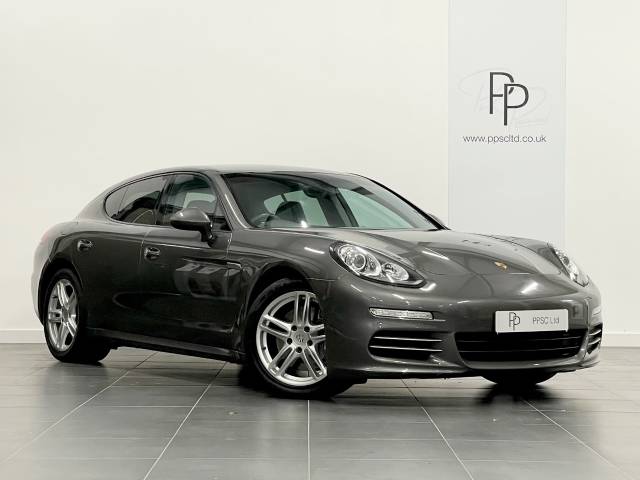Porsche Panamera 3.6 V6 4 4dr PDK Hatchback Petrol Agate Grey