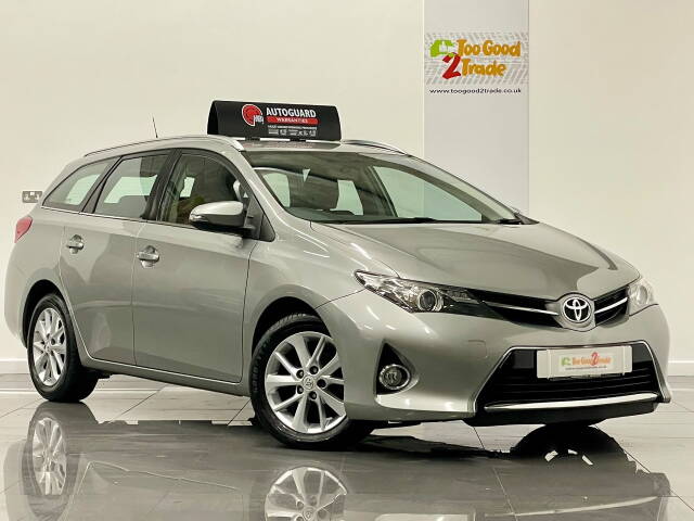 Toyota Auris 1.4 D-4D Icon 5dr Estate Diesel Grey