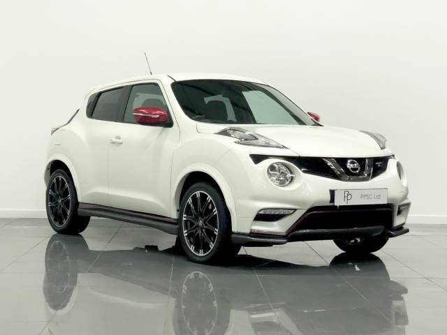 Nissan Juke 1.6 DiG-T Nismo RS 5dr 4WD Xtronic Hatchback Petrol Pearlescent White